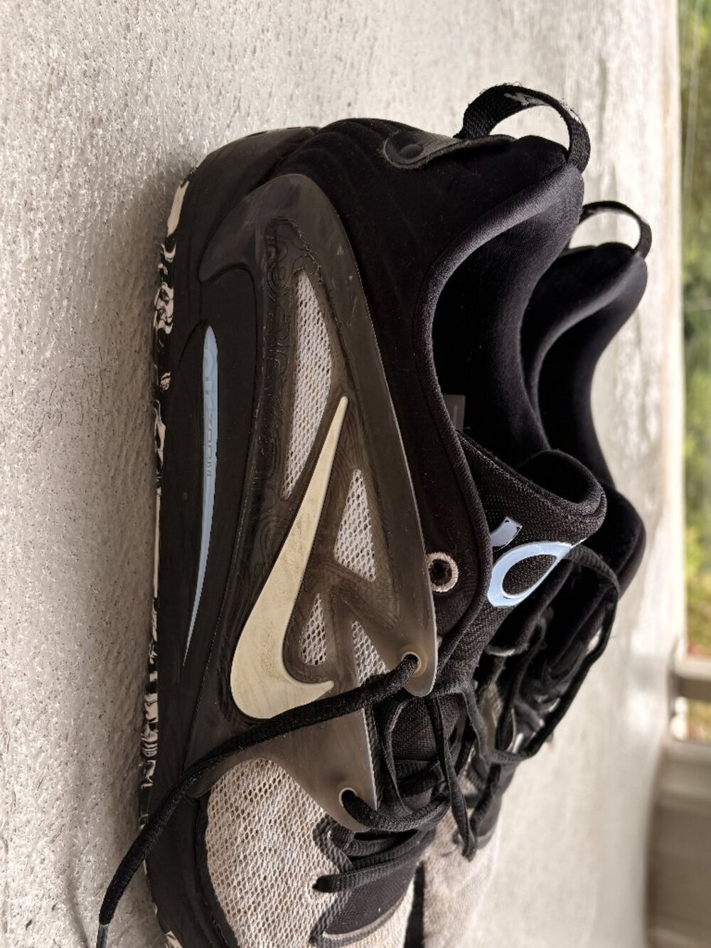 NIKE KD 15 BASKETBALL SNEAKER